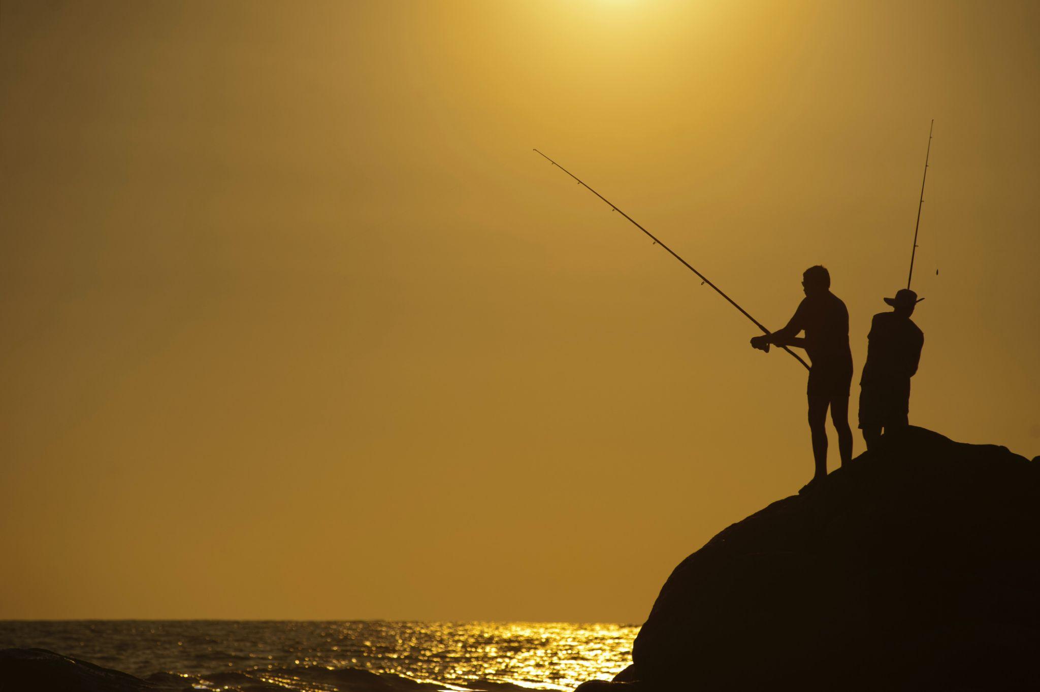 Safety tips for fishing