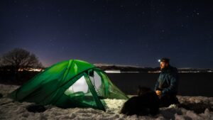 5 Reasons to Go Camping in Winters